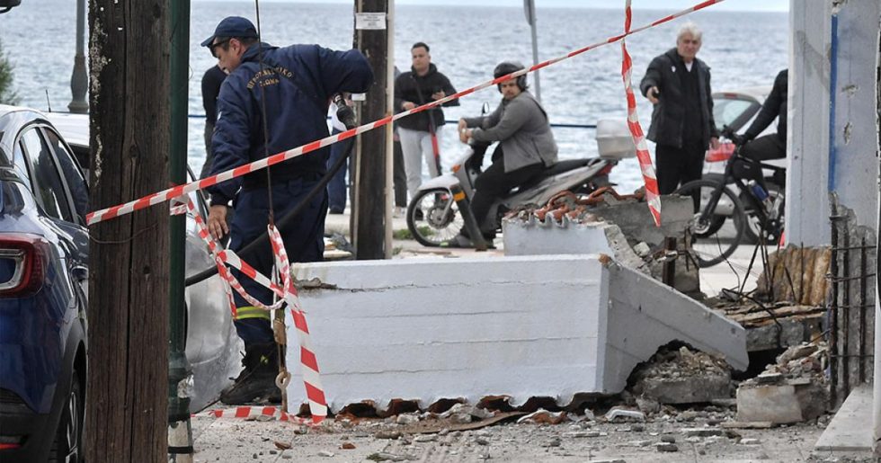 Η τραγωδία και τα αναπάντητα ερωτήματα στην Κόρινθο